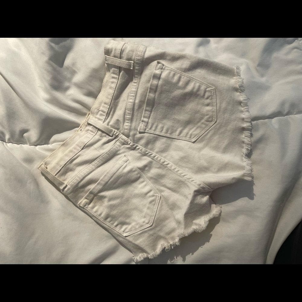 Shorts - Picture 2 of 2